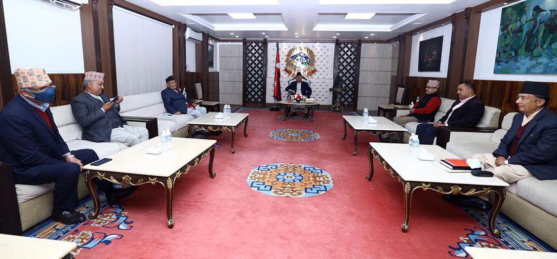 ‘सत्तारुढ दलहरूले निर्वाचनलाई पर धकेल्ने बहाना गरे’